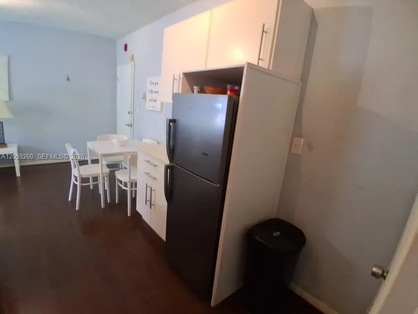 1555 Pennsylvania Ave # 203, Miami Beach, FL 33139 photo 8