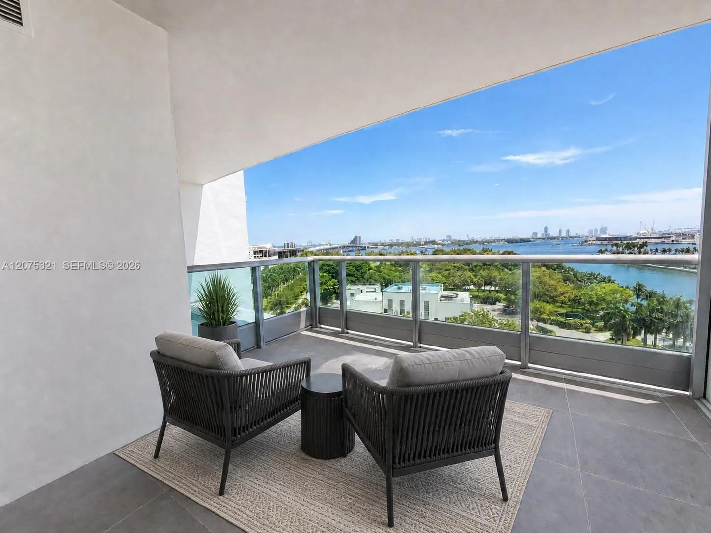 900 Biscayne Blvd # 902, Miami, FL 33132 photo 3