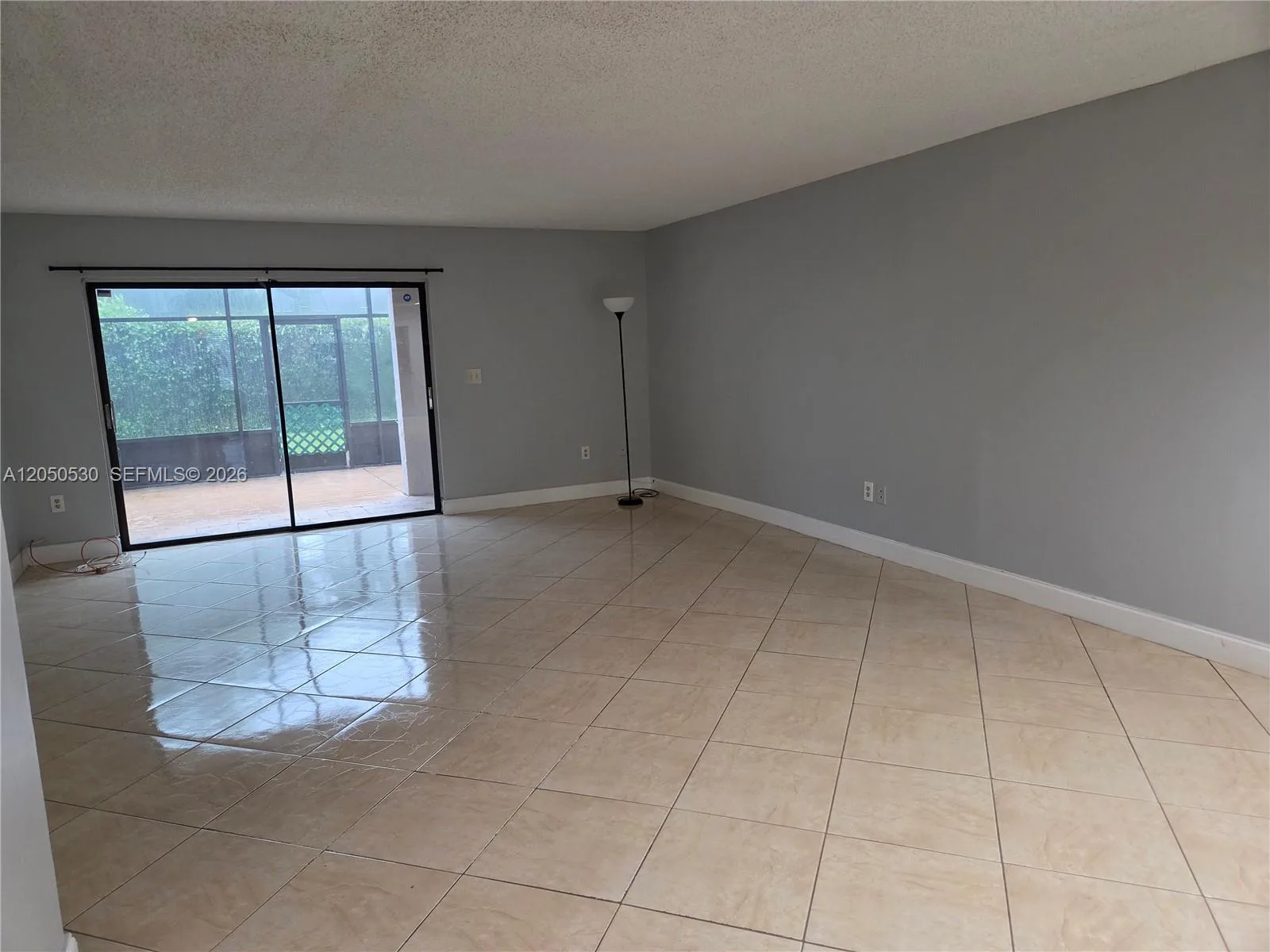 10028 NW 41st St # 39-4, Doral, FL 33178