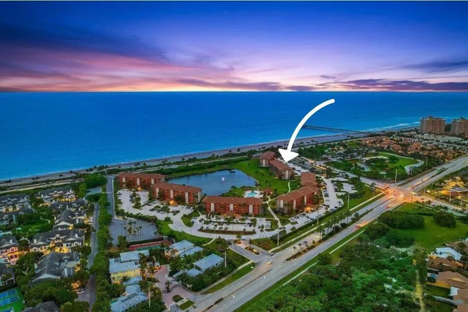 601 S Seas Drive # 203, Jupiter, FL 33477
