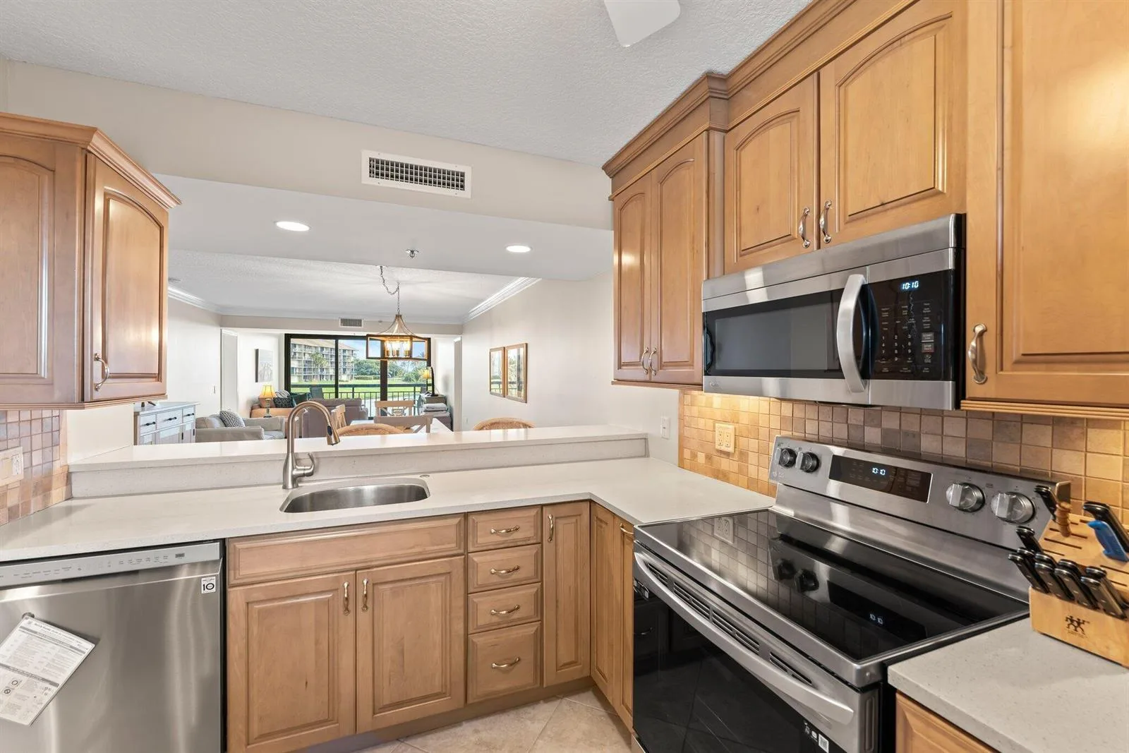 601 S Seas Drive # 203, Jupiter, FL 33477 photo 2