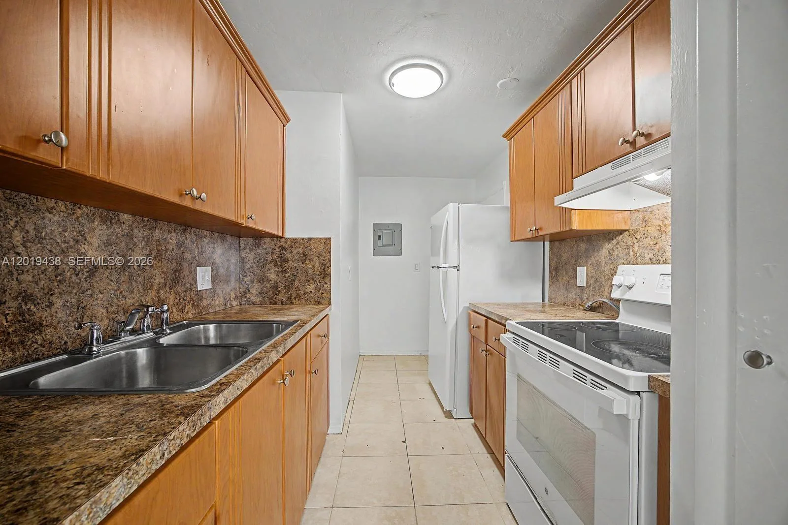 7256 SW 94th Pl # A8, Miami, FL 33173 photo 3