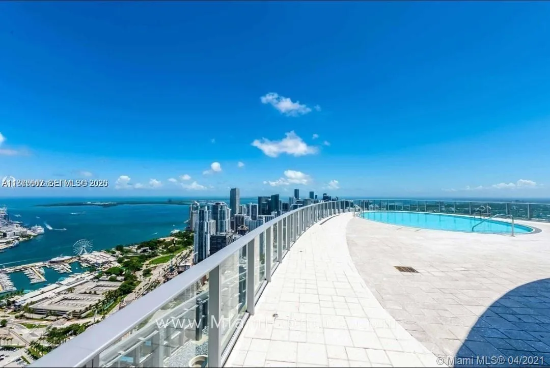 851 NE 1st Ave # 1203, Miami, FL 33132 photo 6