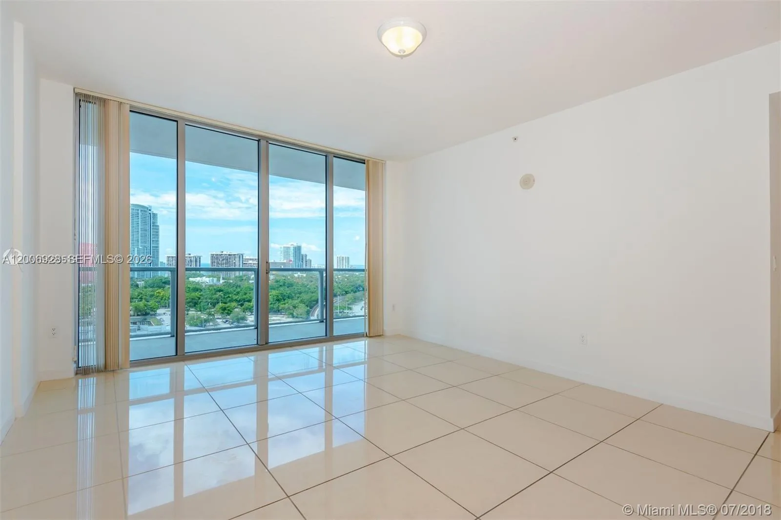 79 SW 12 St # 1903, Miami, FL 33130 photo 5