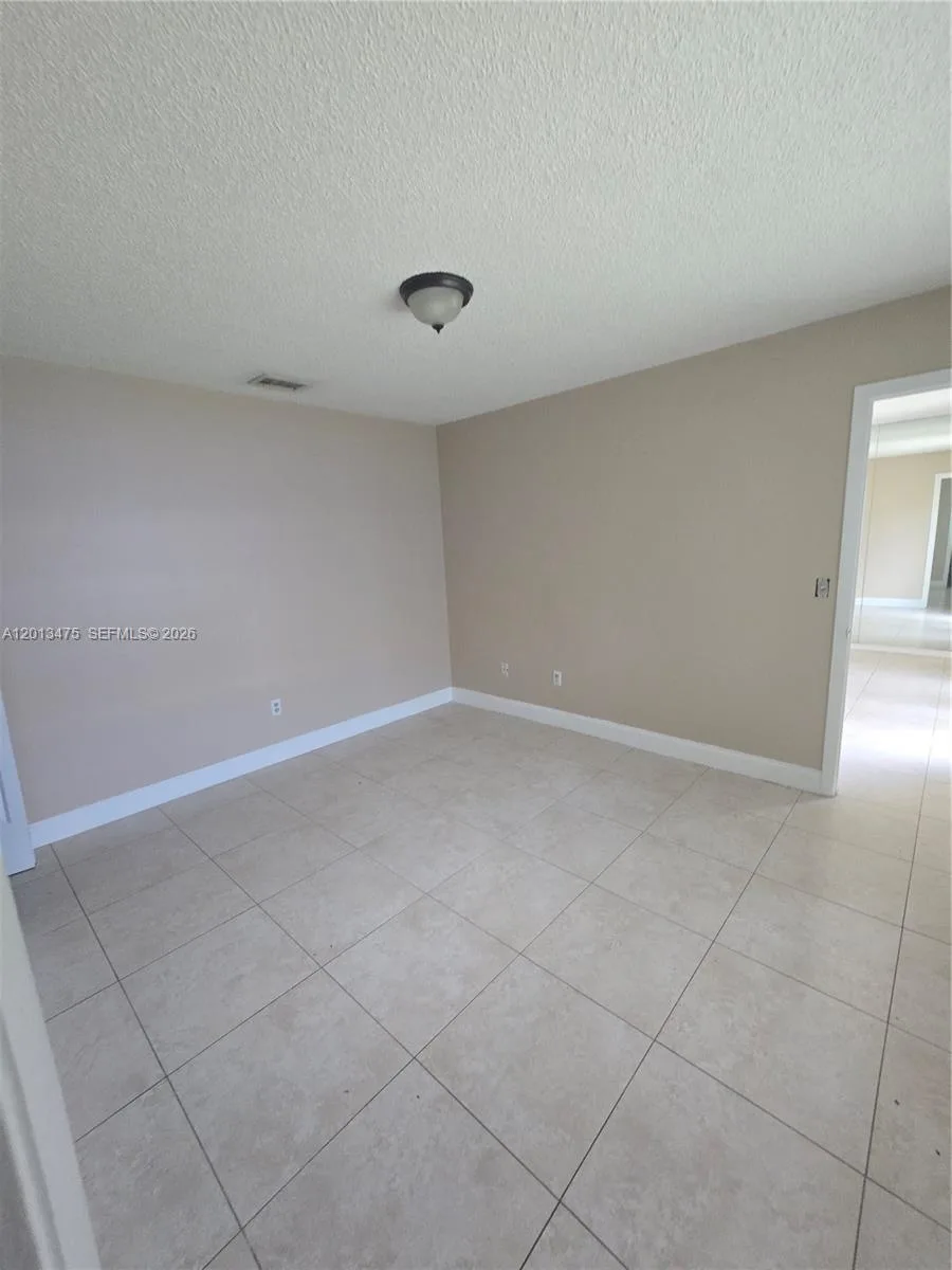1630 Sandpiper Blvd, Homestead, FL 33035 photo 10