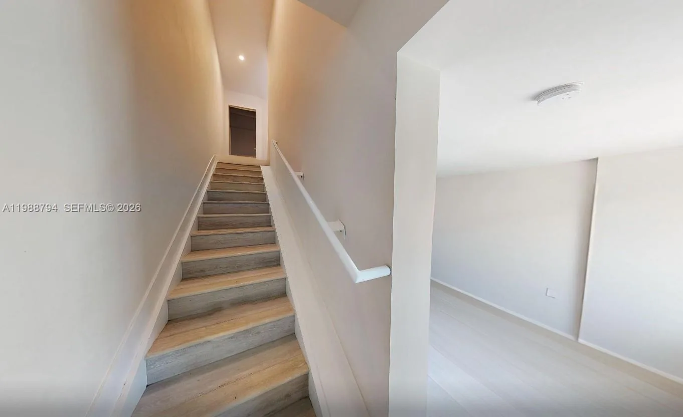 2505 NE 193rd St # 4208, Miami, FL 33180 photo 10