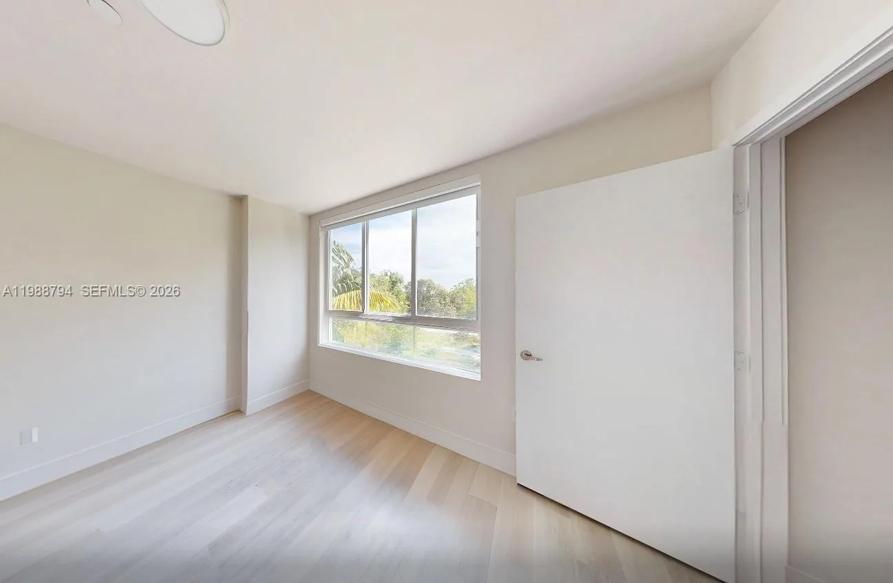 2505 NE 193rd St # 4208, Miami, FL 33180 photo 13