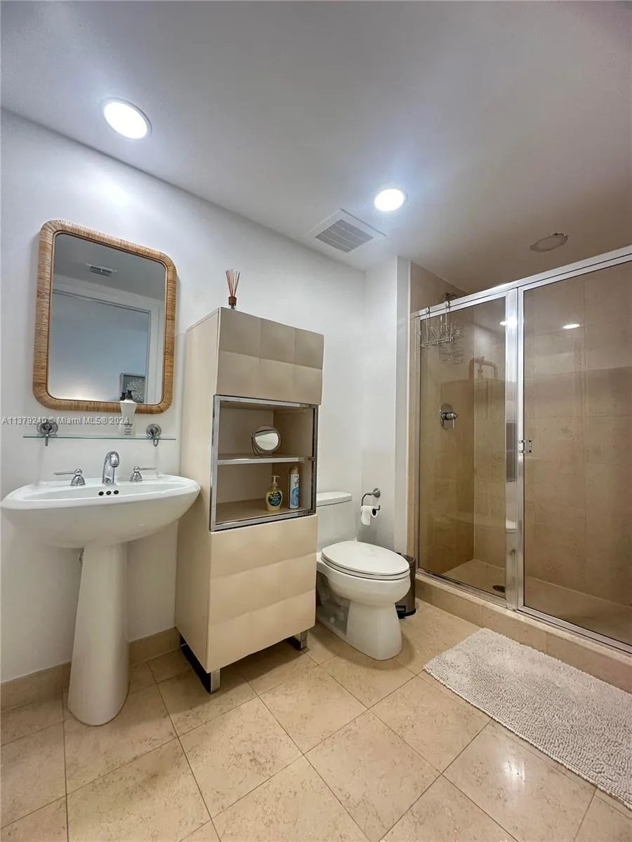 1830 S Ocean Dr # 2010, Hallandale Beach, FL 33009 photo 10