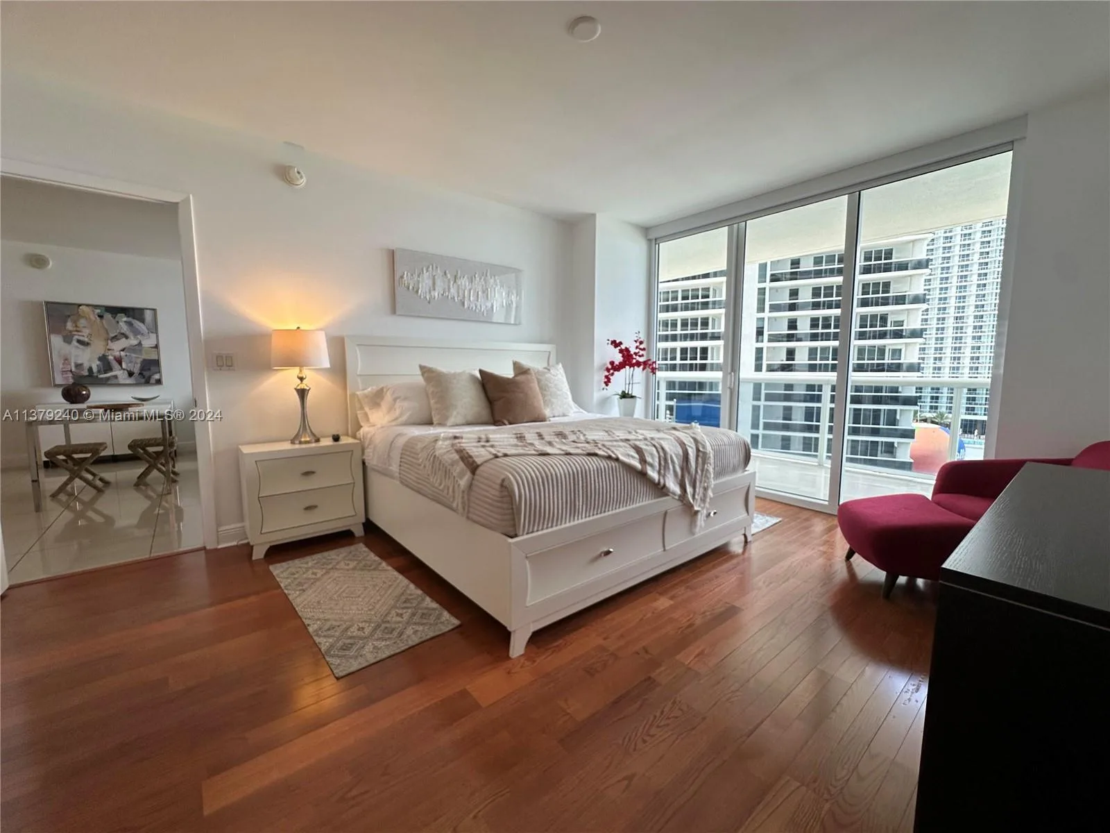 1830 S Ocean Dr # 2010, Hallandale Beach, FL 33009 photo 4