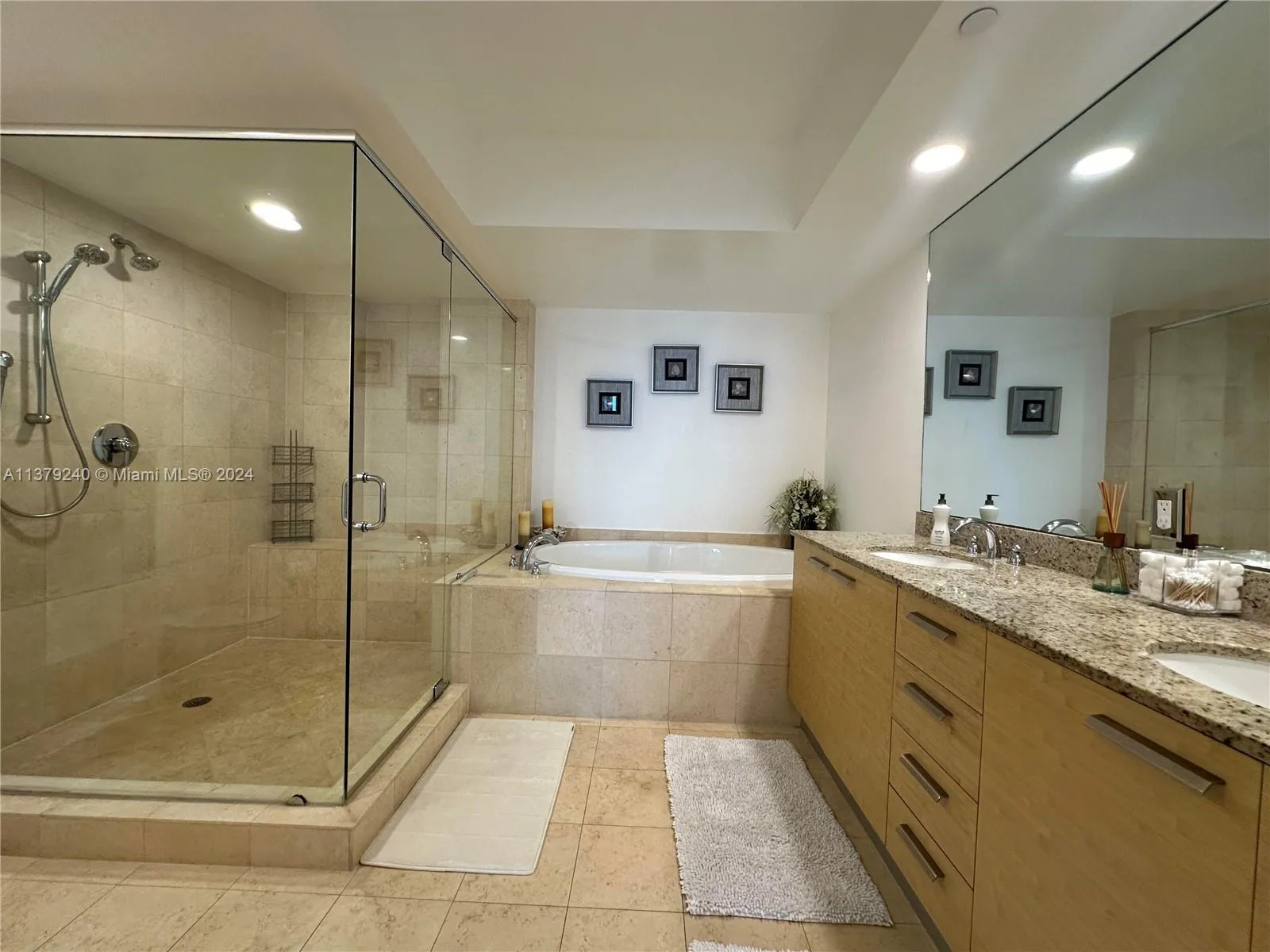 1830 S Ocean Dr # 2010, Hallandale Beach, FL 33009 photo 5