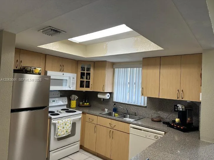220 NW 87th Ave # K108, Miami, FL 33172 photo 9
