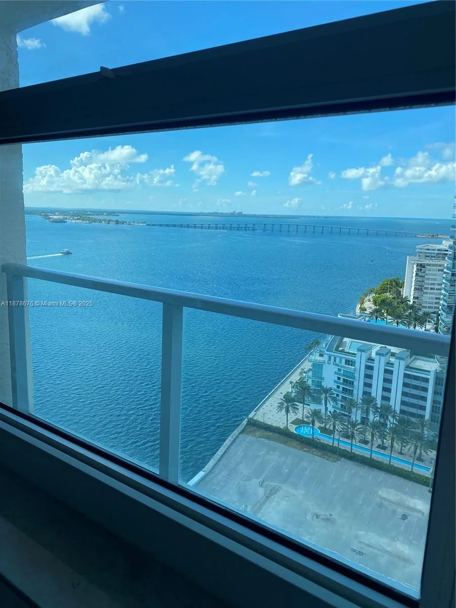 1155 Brickell Bay Dr # 2405, Miami, FL 33131