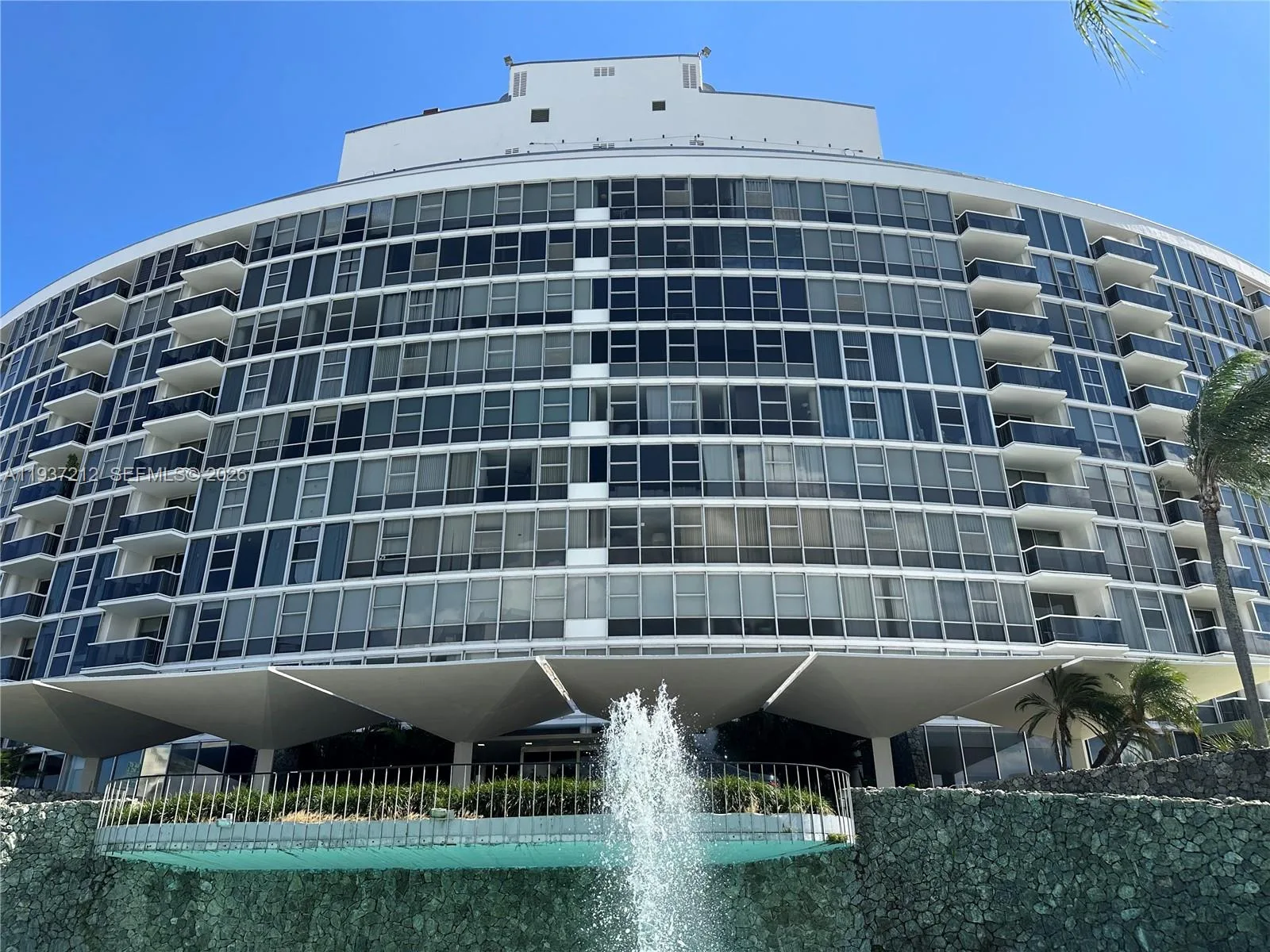 900 Bay Dr # 413, Miami Beach, FL 33141