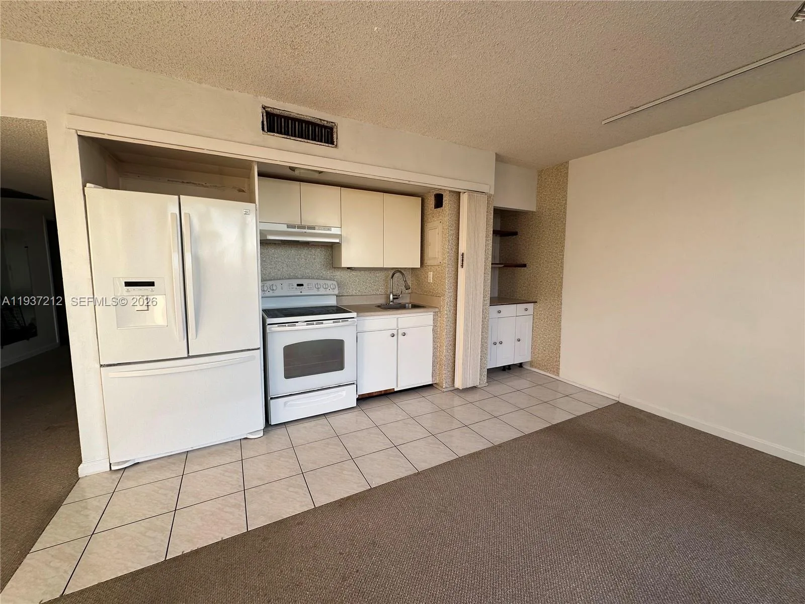 900 Bay Dr # 413, Miami Beach, FL 33141 photo 4