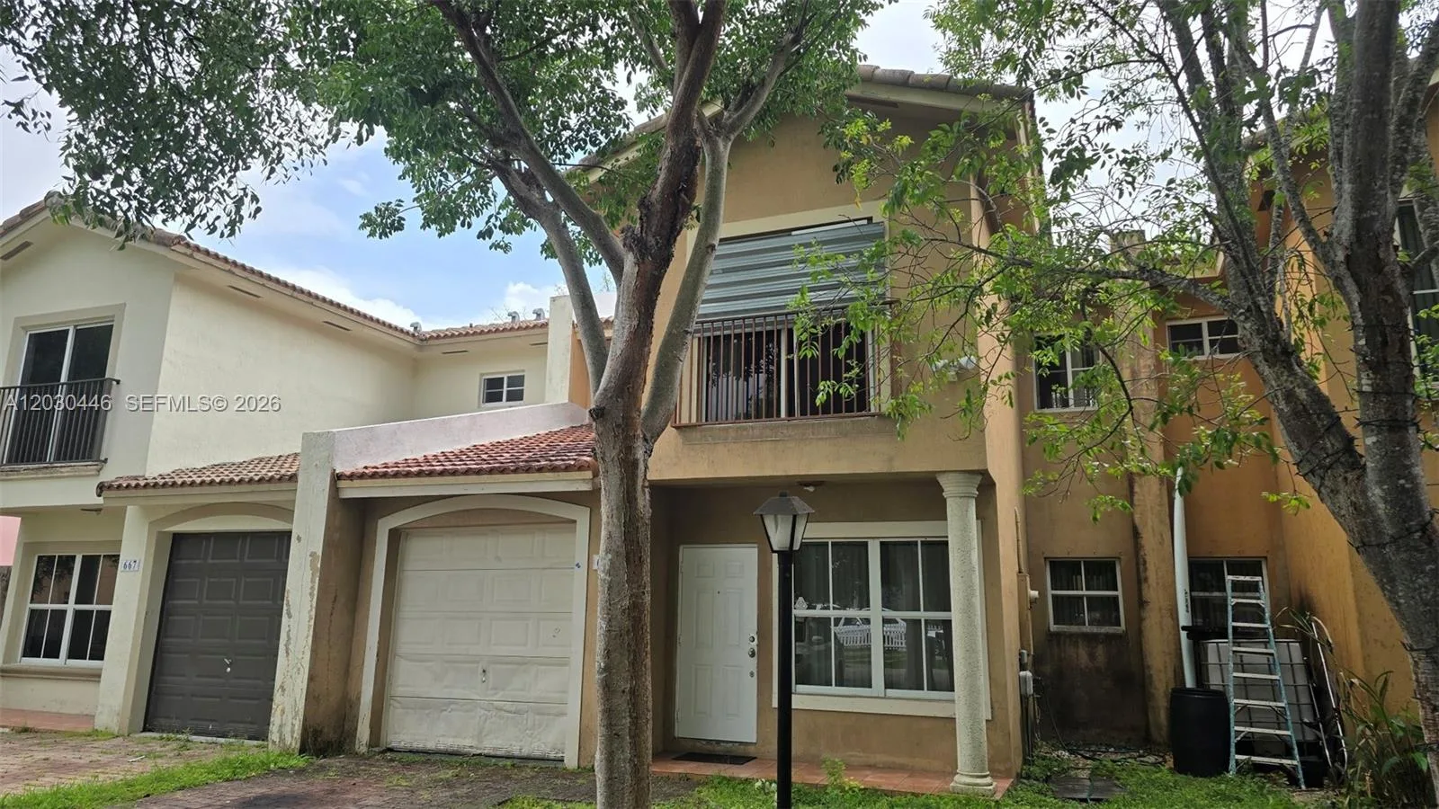 671 SW 10th St, Florida City, FL 33034