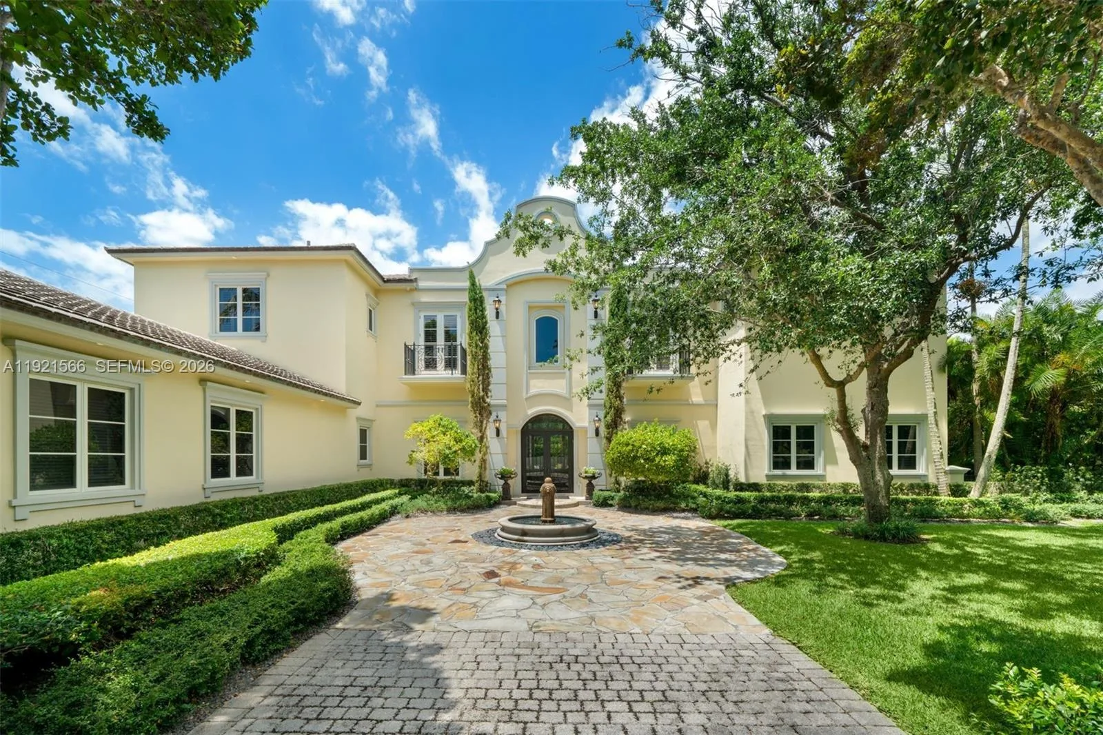 8010 Ponce De Leon Rd, Miami, FL 33143 photo 2