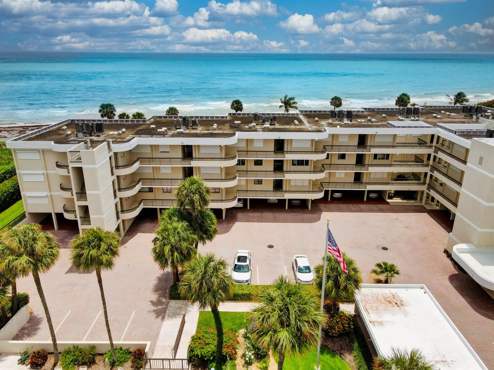 70 CELESTIAL Way # 203, Juno Beach, FL 33408