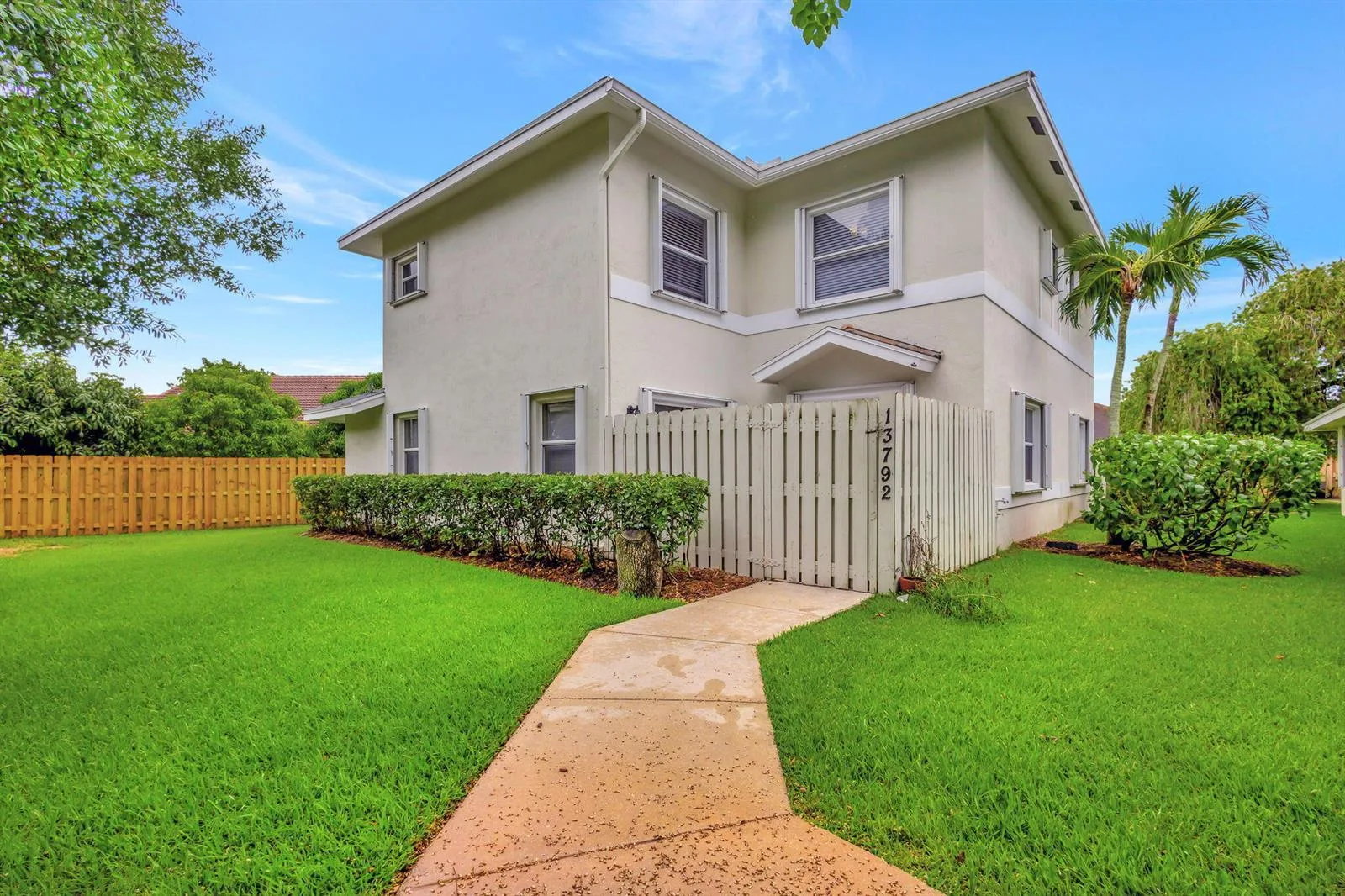 13792 Yarmouth Drive, Wellington, FL 33414