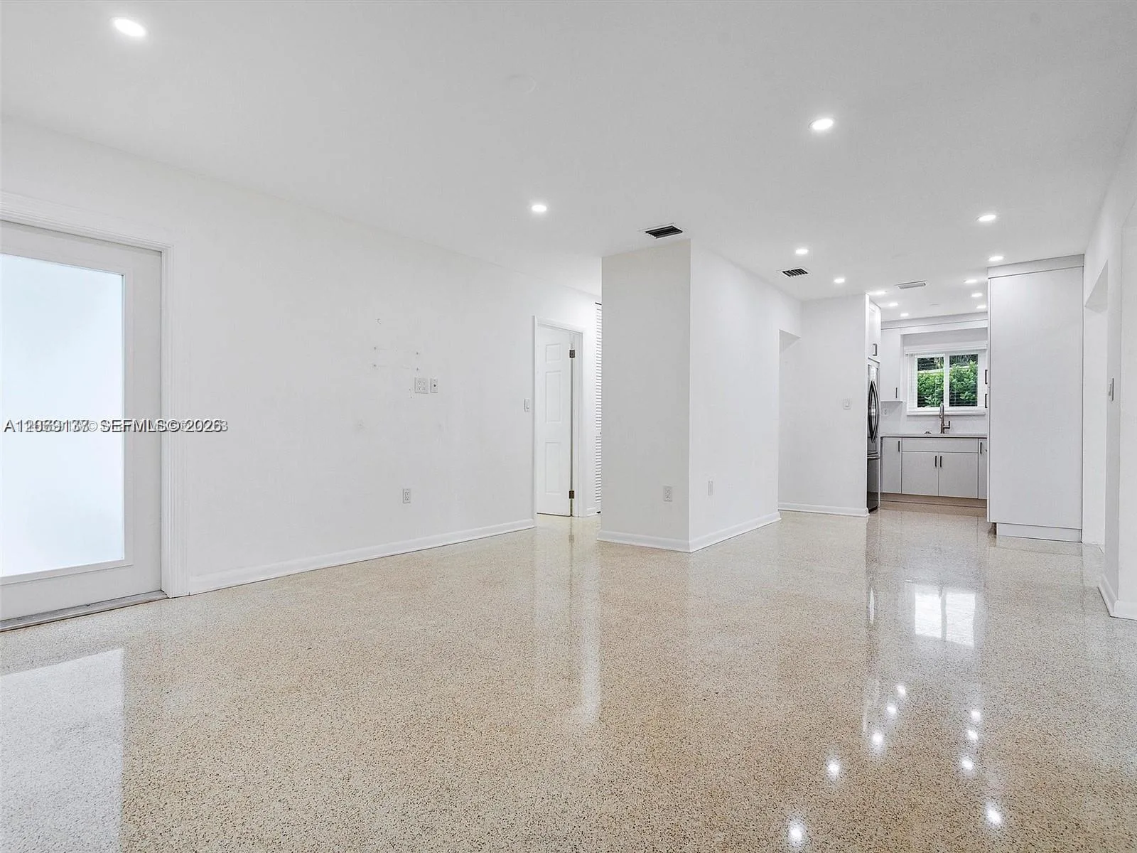 17320 NW 80th Ave, Hialeah, FL 33015 photo 8