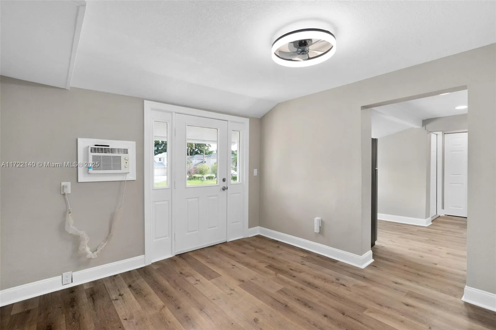 17 S Mary St # 2, Mount Dora, FL 32726 photo 3