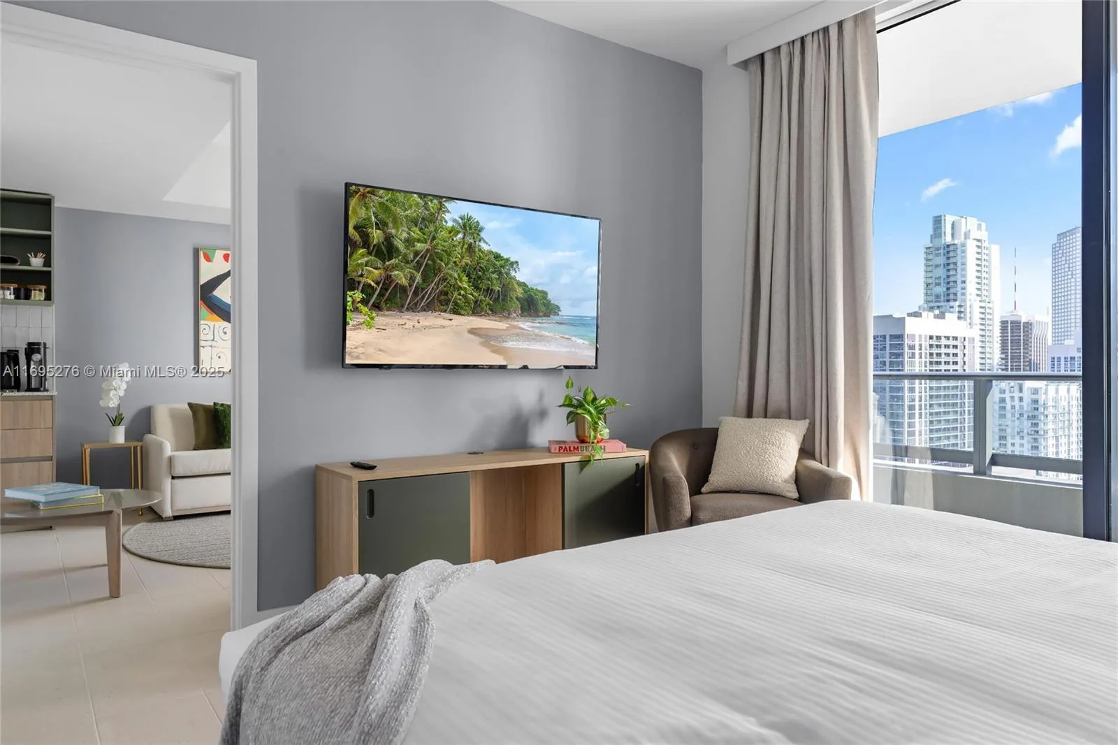 159 NE 6TH ST # 2414, Miami, FL 33132 photo 9
