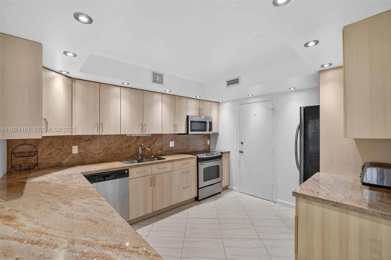 200 Diplomat Pkwy # 531, Hallandale Beach, FL 33009 photo 11