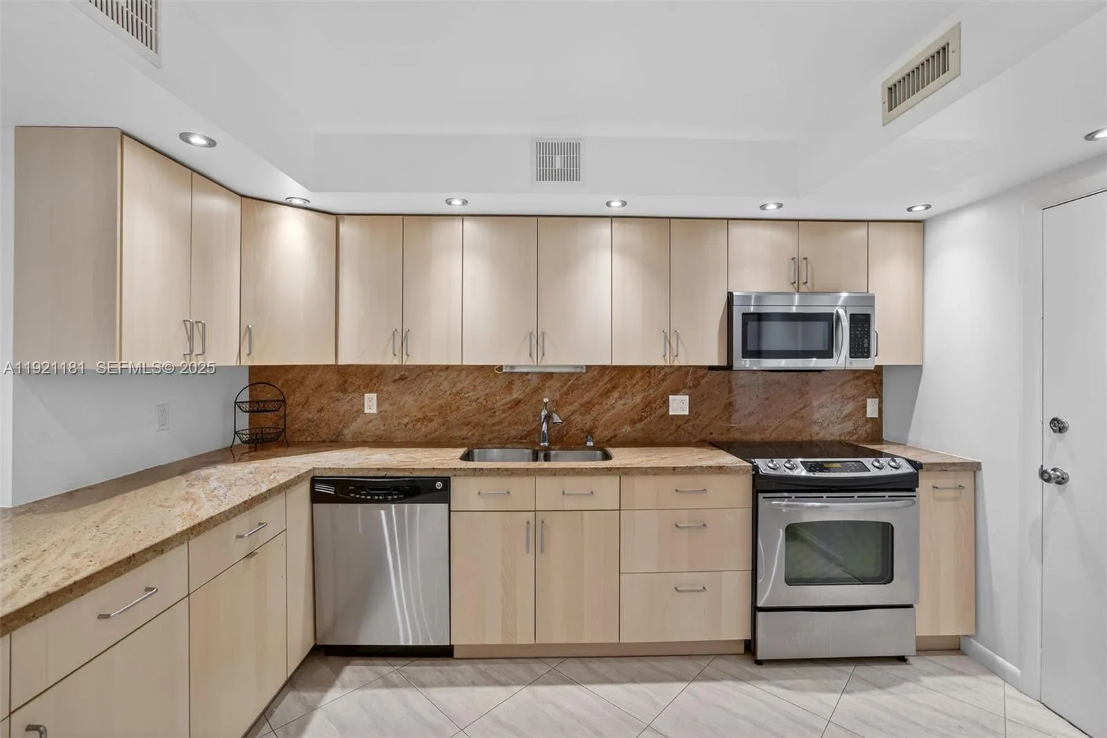 200 Diplomat Pkwy # 531, Hallandale Beach, FL 33009 photo 12