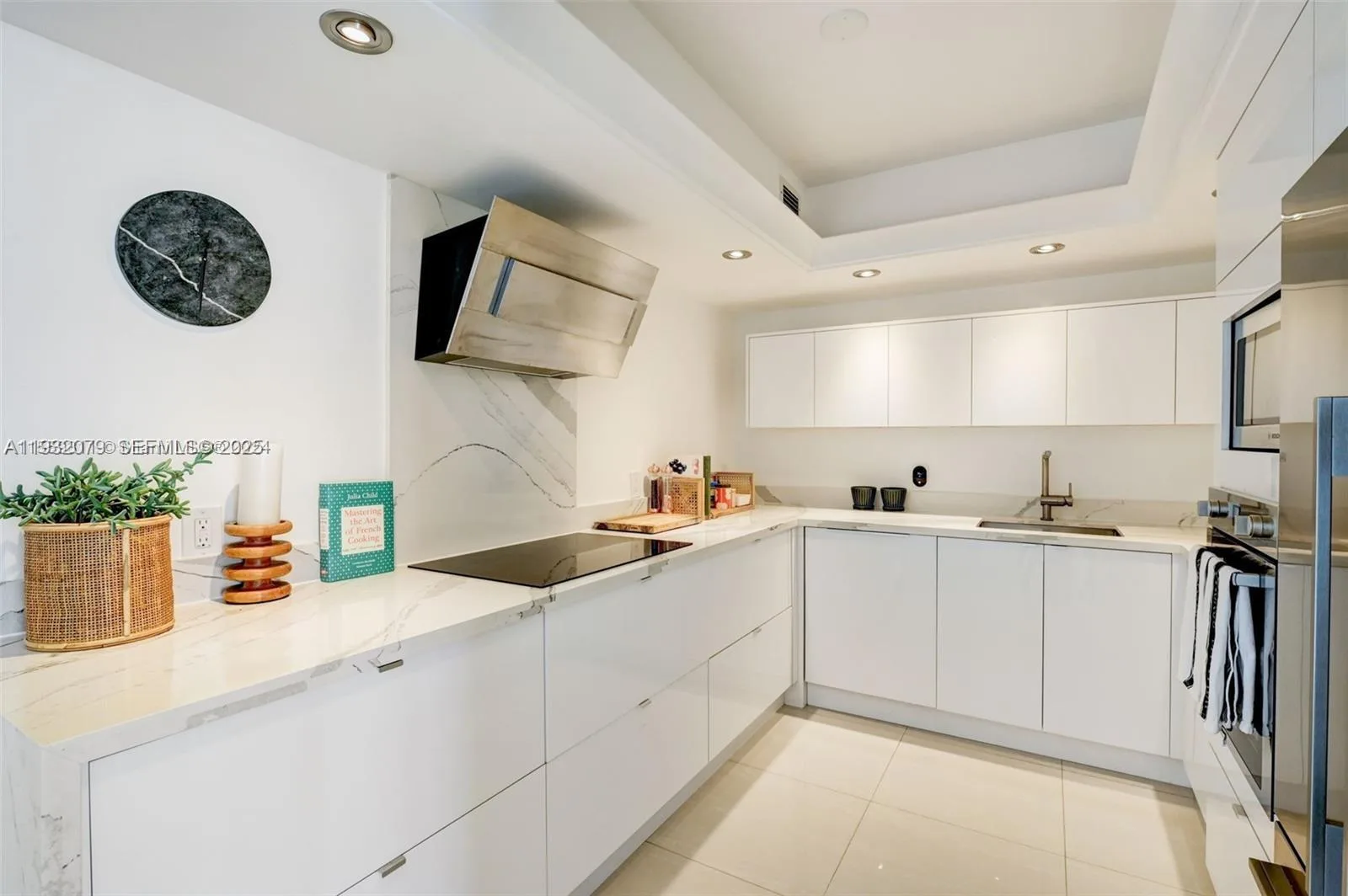 5600 Collins Ave # 9M, Miami Beach, FL 33140 photo 10