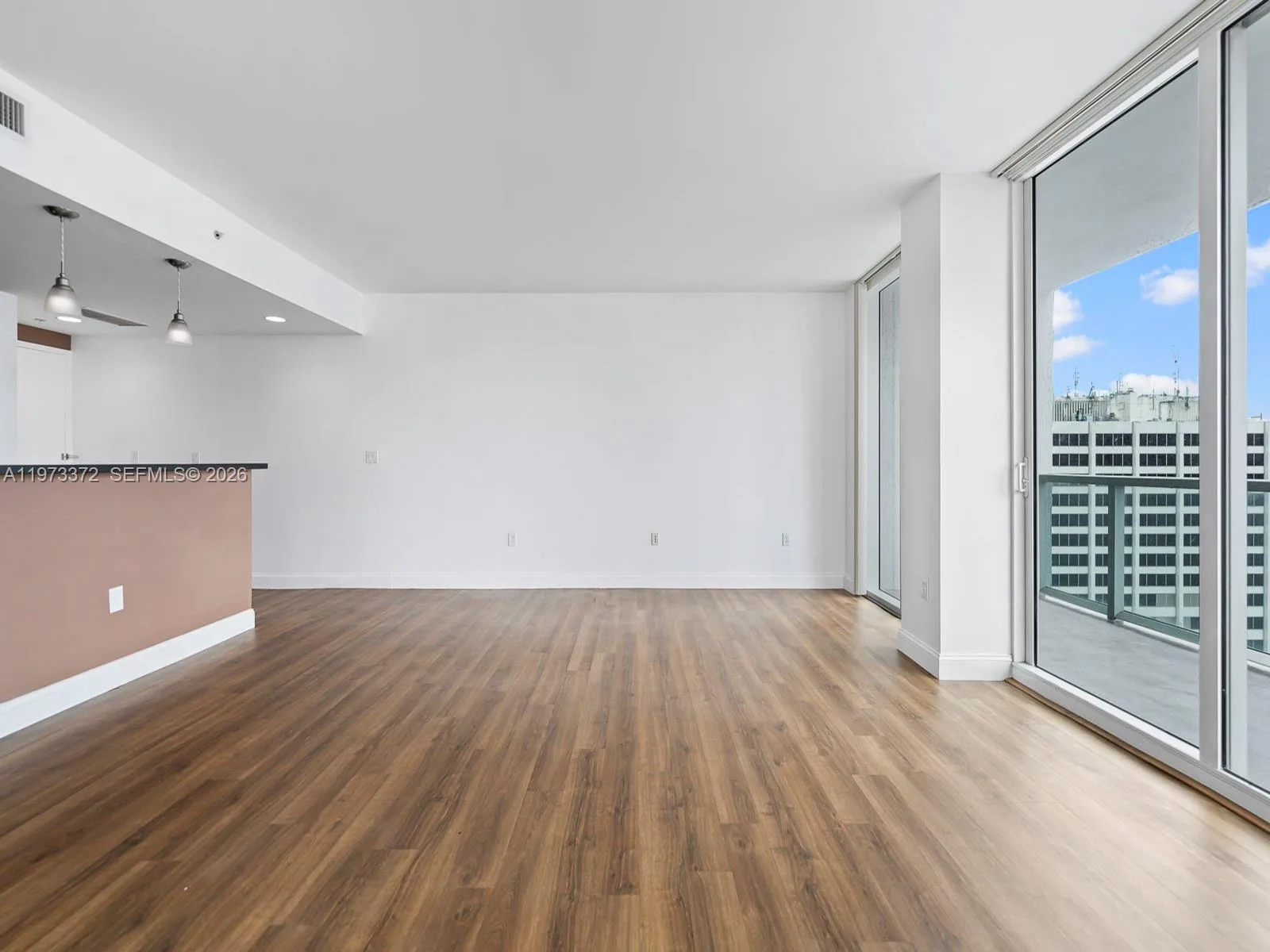 253 NE 2nd St # 3108, Miami, FL 33132 photo 13