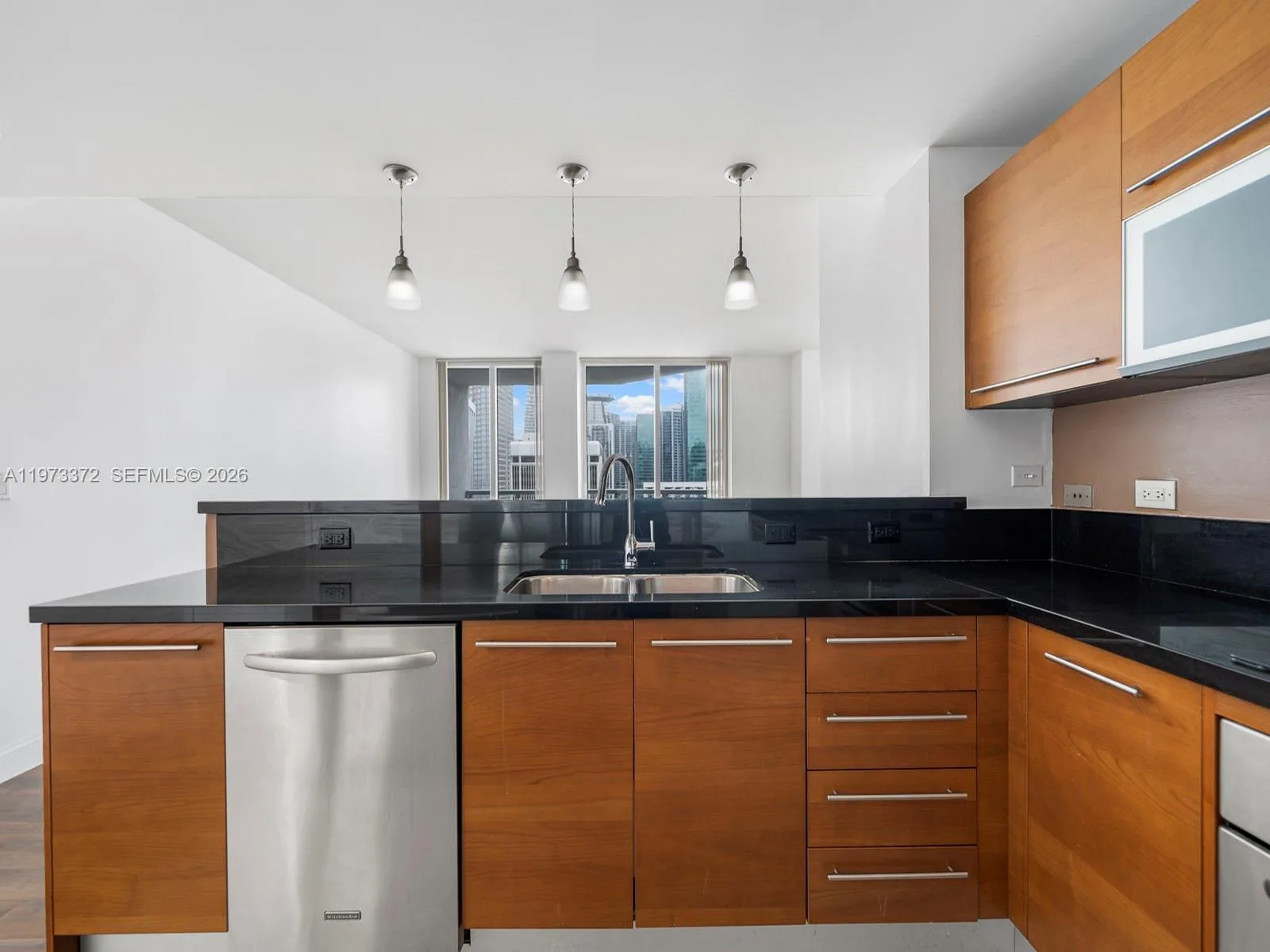 253 NE 2nd St # 3108, Miami, FL 33132 photo 7
