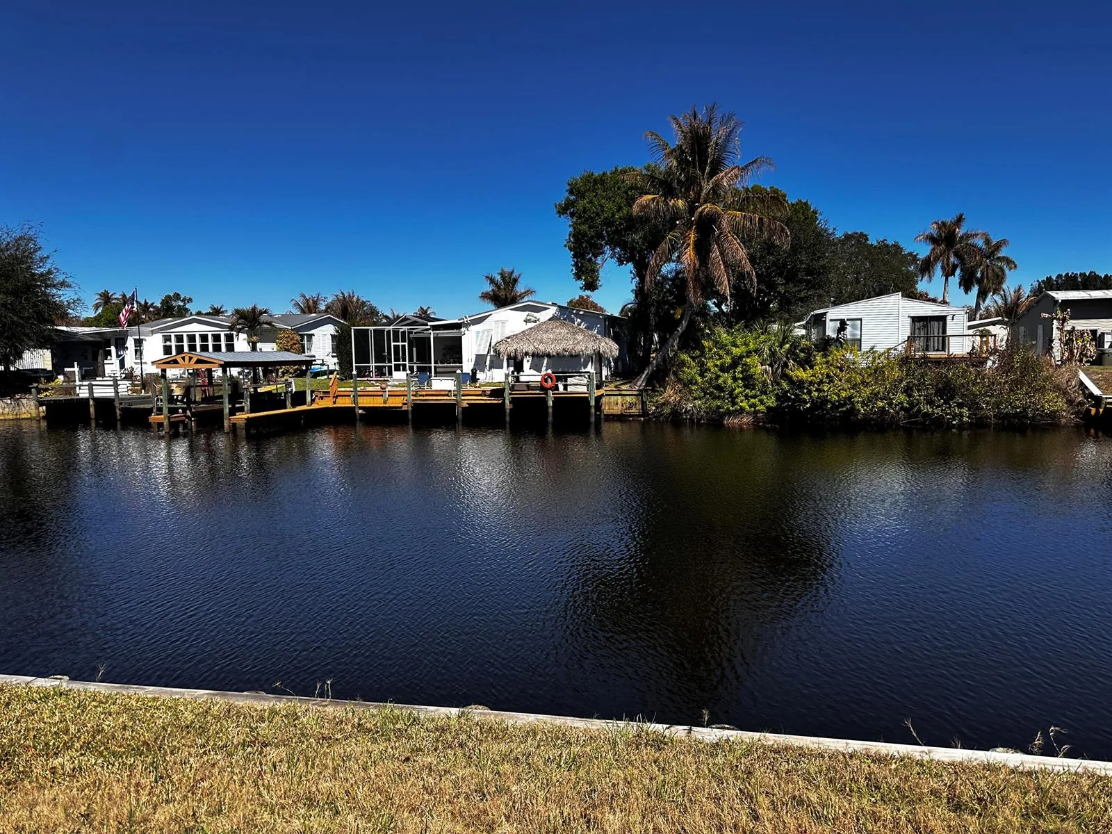 7918 SE Paradise Court, Stuart, FL 34997 photo 3