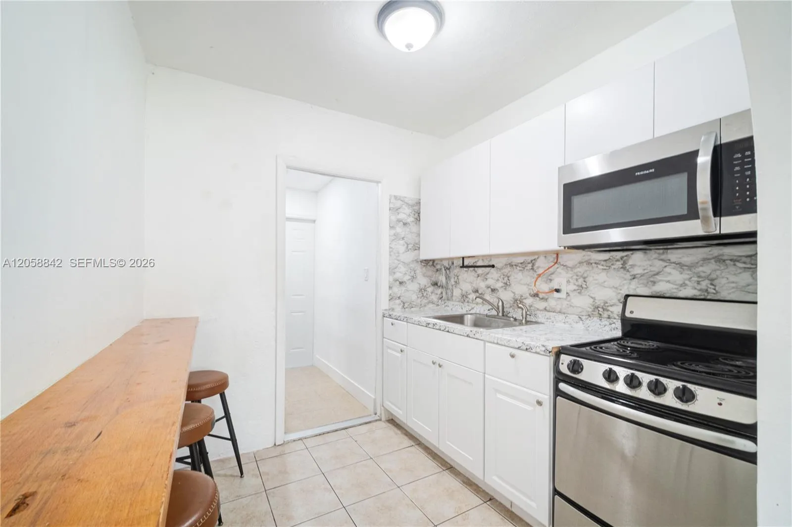 15431 Harding Ln, Homestead, FL 33033 photo 7