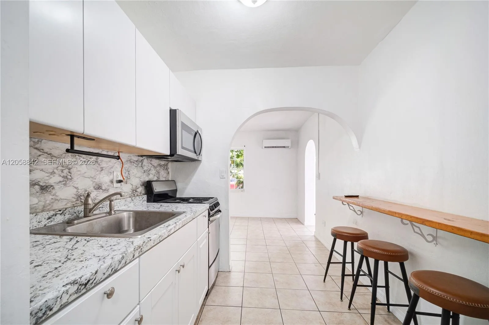 15431 Harding Ln, Homestead, FL 33033 photo 8