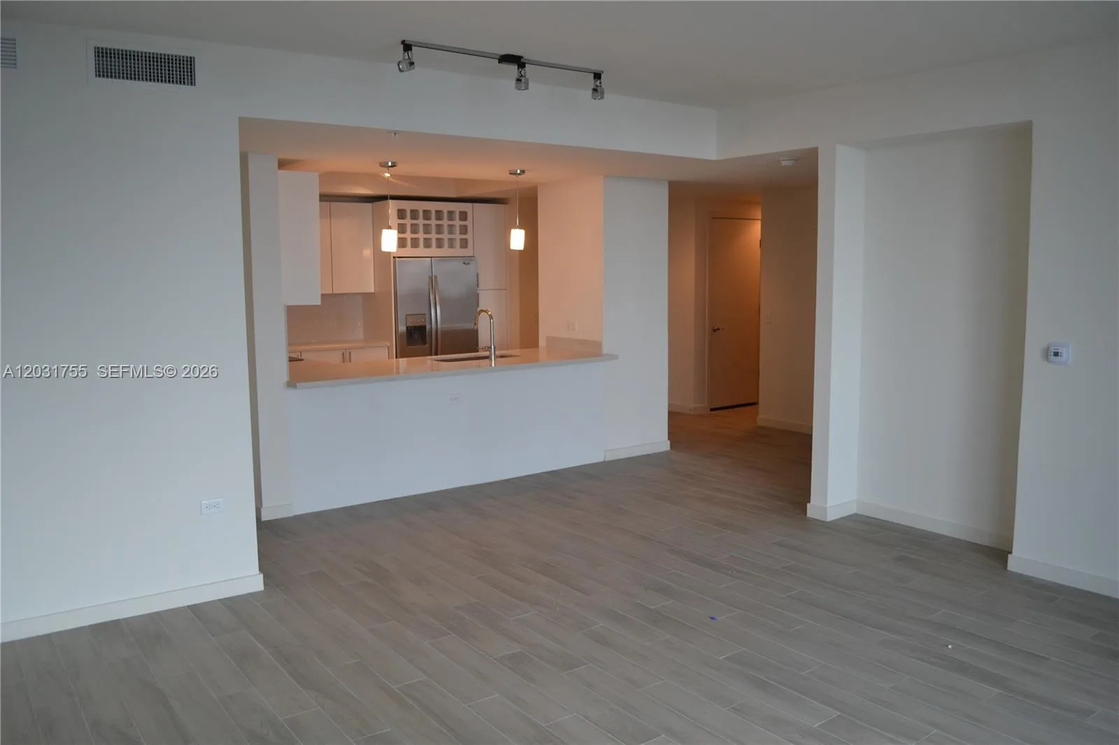 999 SW 1st Ave # 2517, Miami, FL 33130 photo 3