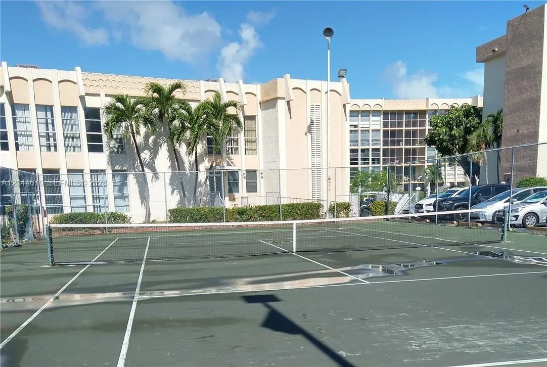 601 Three Islands Blvd # 517, Hallandale Beach, FL 33009 photo 7