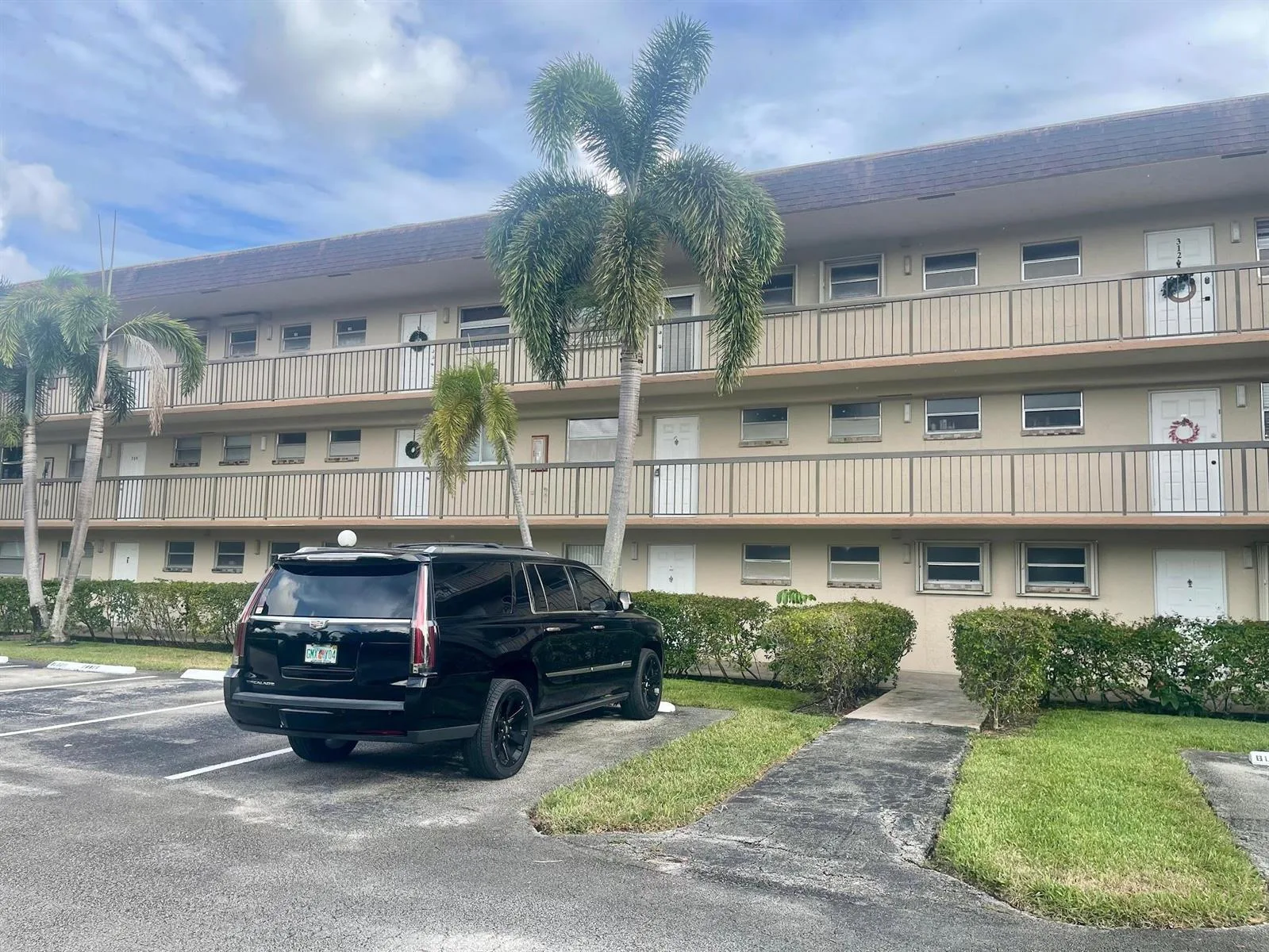 1801 NW 75TH Avenue # 211, Plantation, FL 33313
