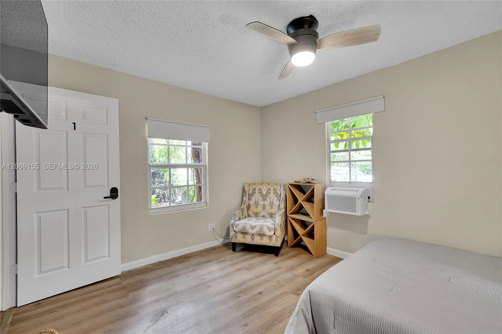 31 NE 53rd St, Miami, FL 33137 photo 9