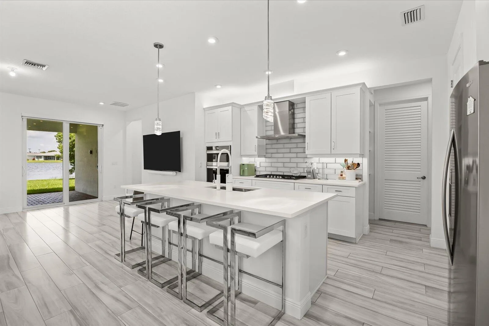 10704 SW Estella Lane, Port St. Lucie, FL 34987 — zdjęcie 3