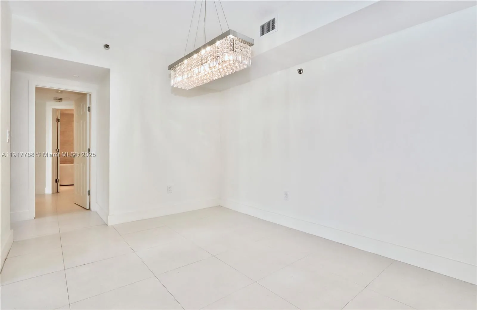 4000 ISLAND BL # 1003, Aventura, FL 33160 photo 4