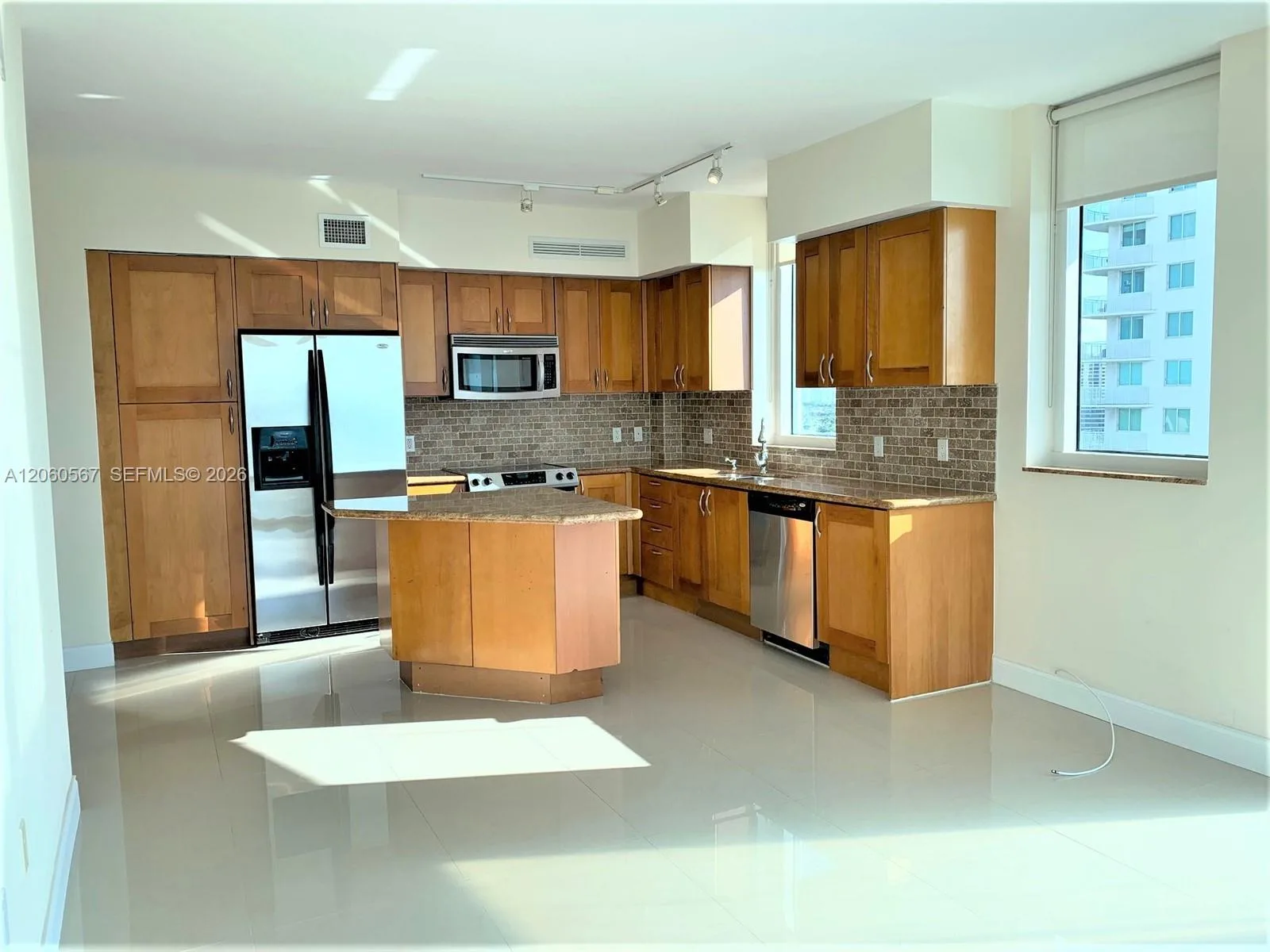 1745 E Hallandale Beach Blvd # 1606W, Hallandale Beach, FL 33009 photo 4