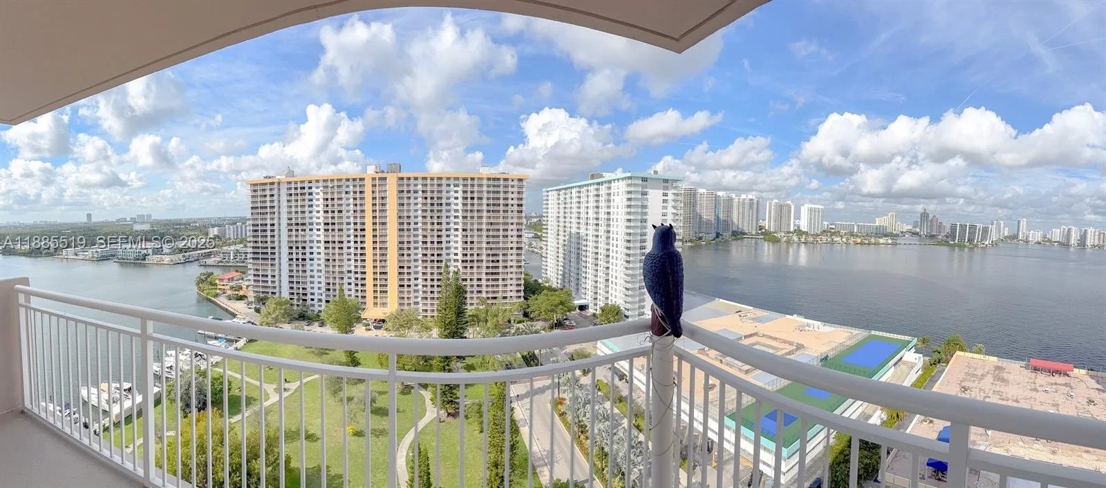 250 174th St # 1816, Sunny Isles Beach, FL 33160 photo 4