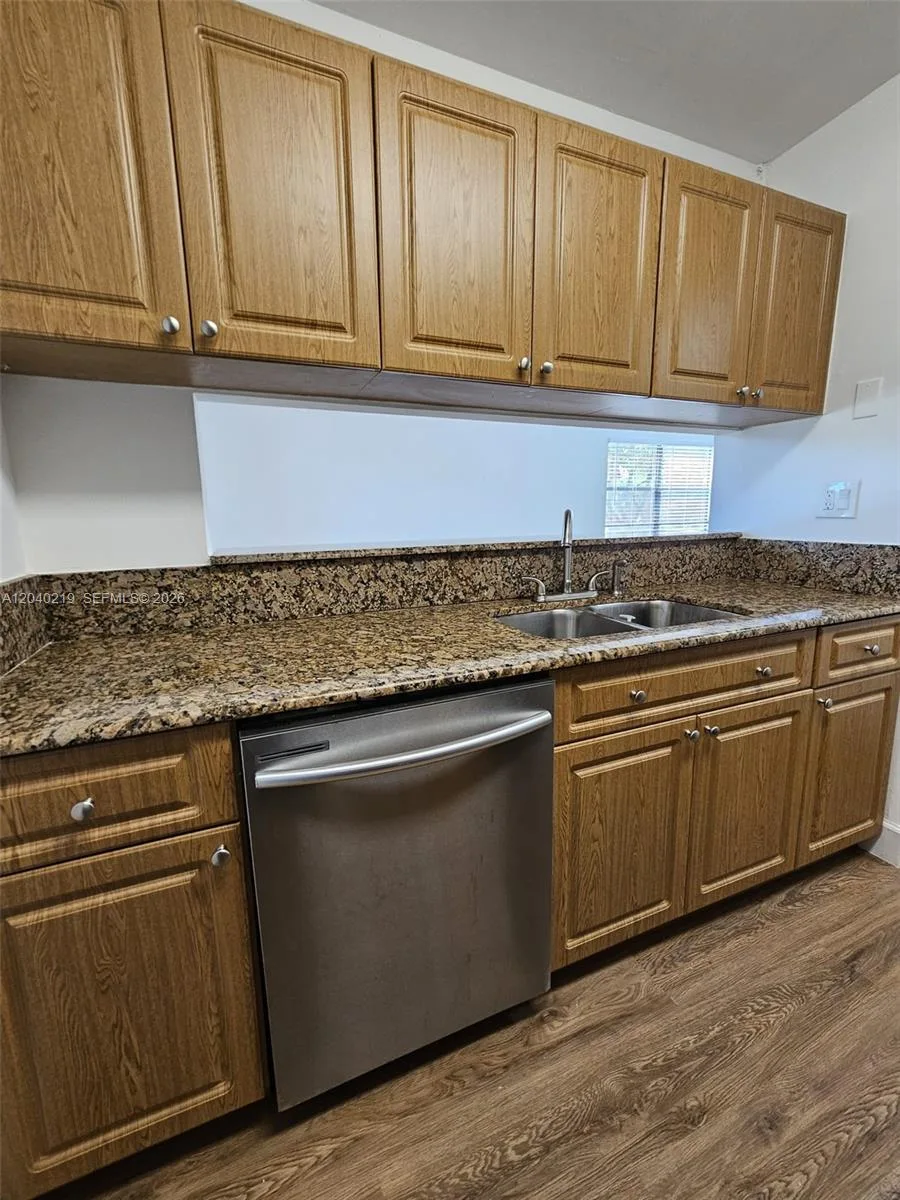 3252 Foxcroft Rd # 216, Miramar, FL 33025 photo 8