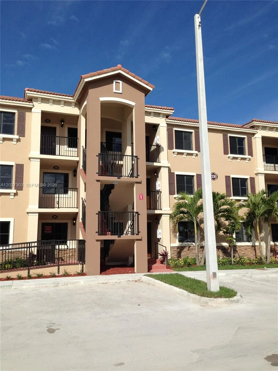 22311 SW 88th Pl # 103-4, Cutler Bay, FL 33190