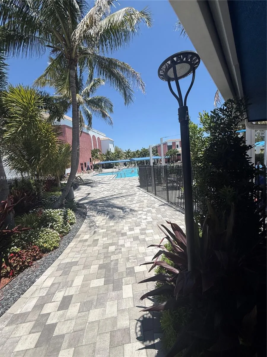 4047 Lyndhurst K # 4047, Deerfield Beach, FL 33442 — zdjęcie 5