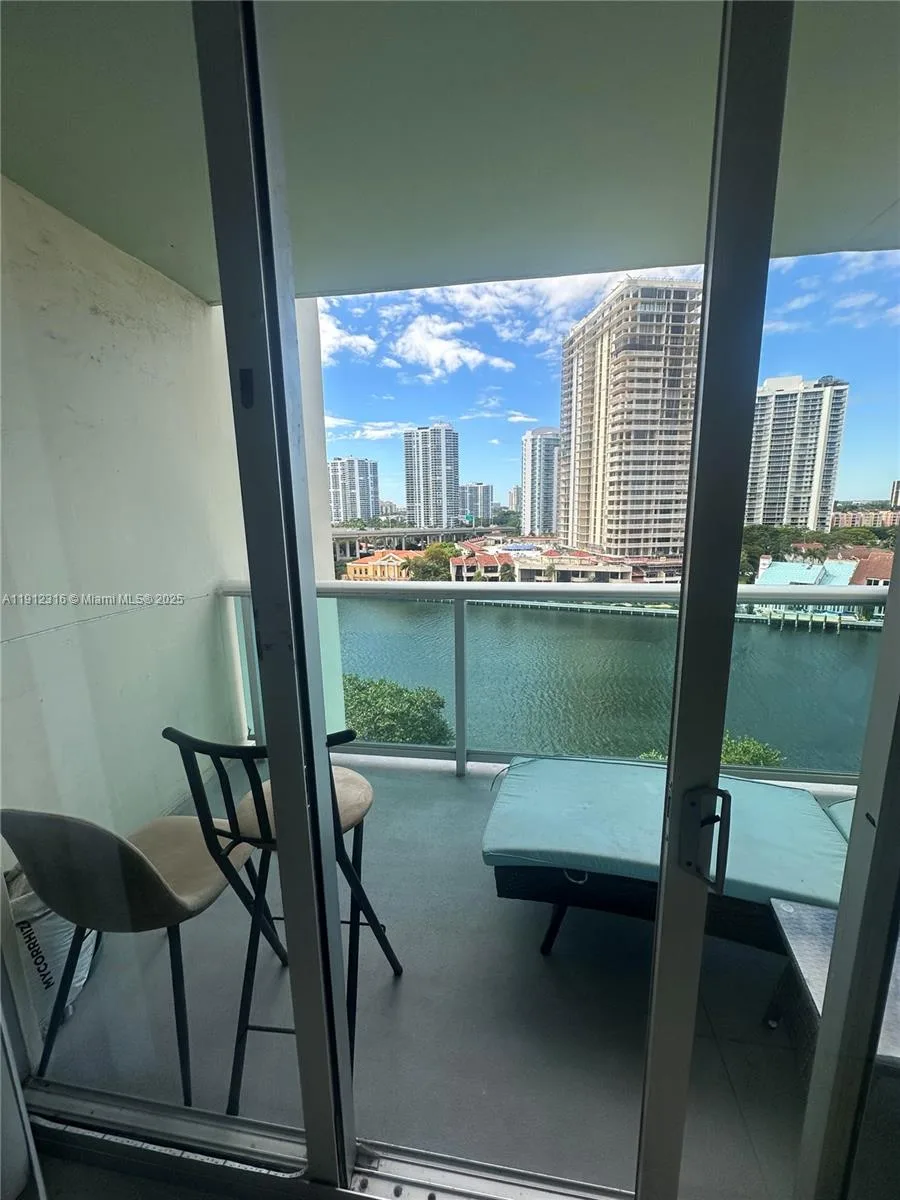 19390 Collins Ave # 1019, Sunny Isles Beach, FL 33160
