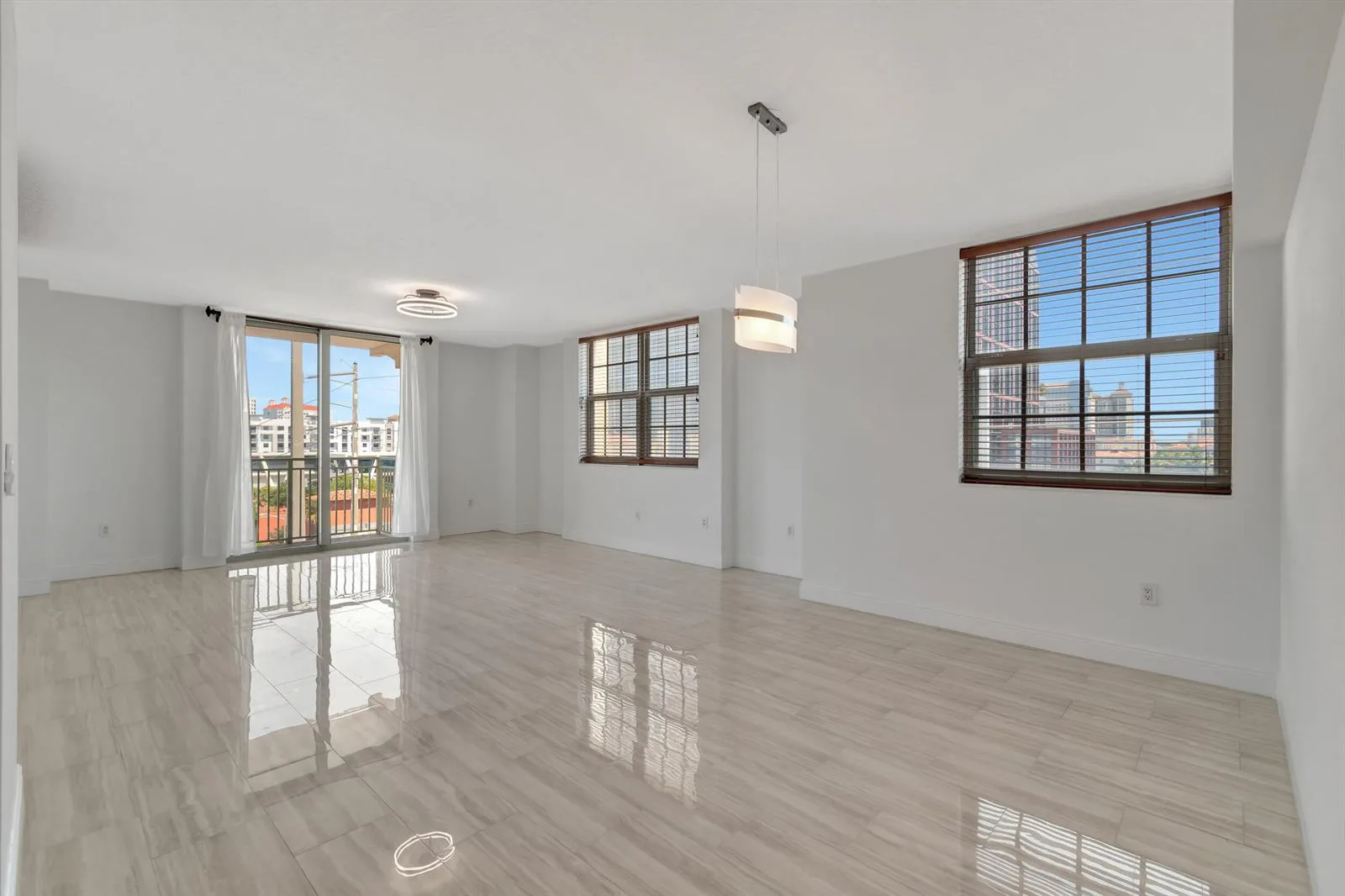 610 CLEMATIS Street # 524, West Palm Beach, FL 33401 photo 10