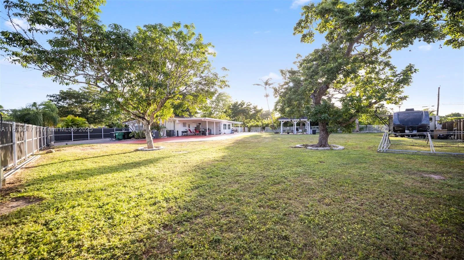13550 SW 99th Pl, Miami, FL 33176 photo 10