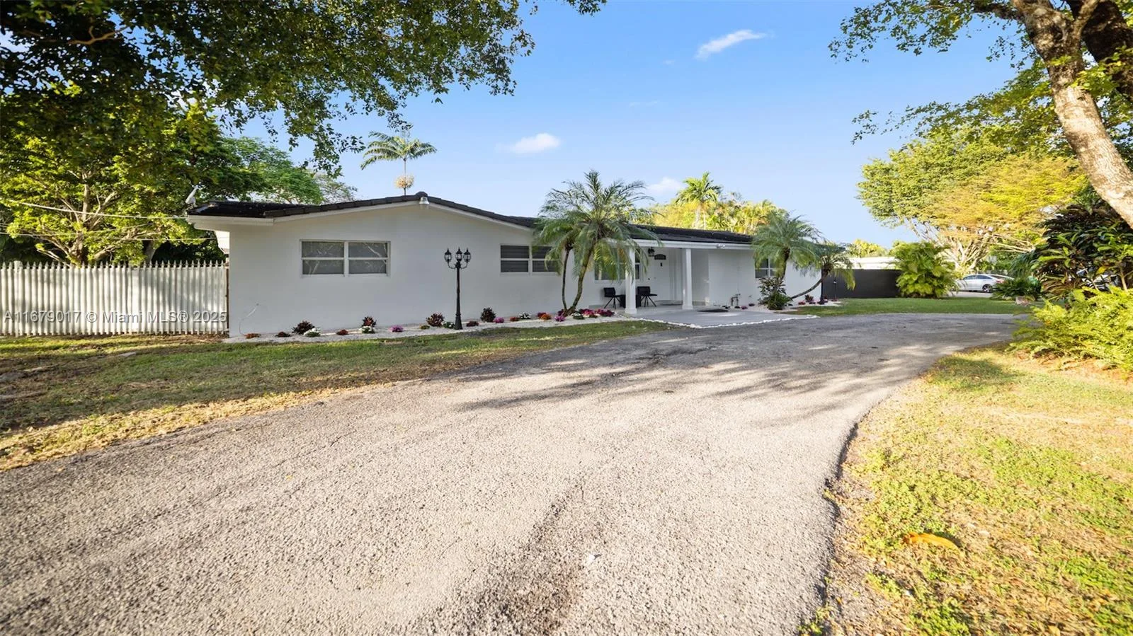 13550 SW 99th Pl, Miami, FL 33176 photo 5
