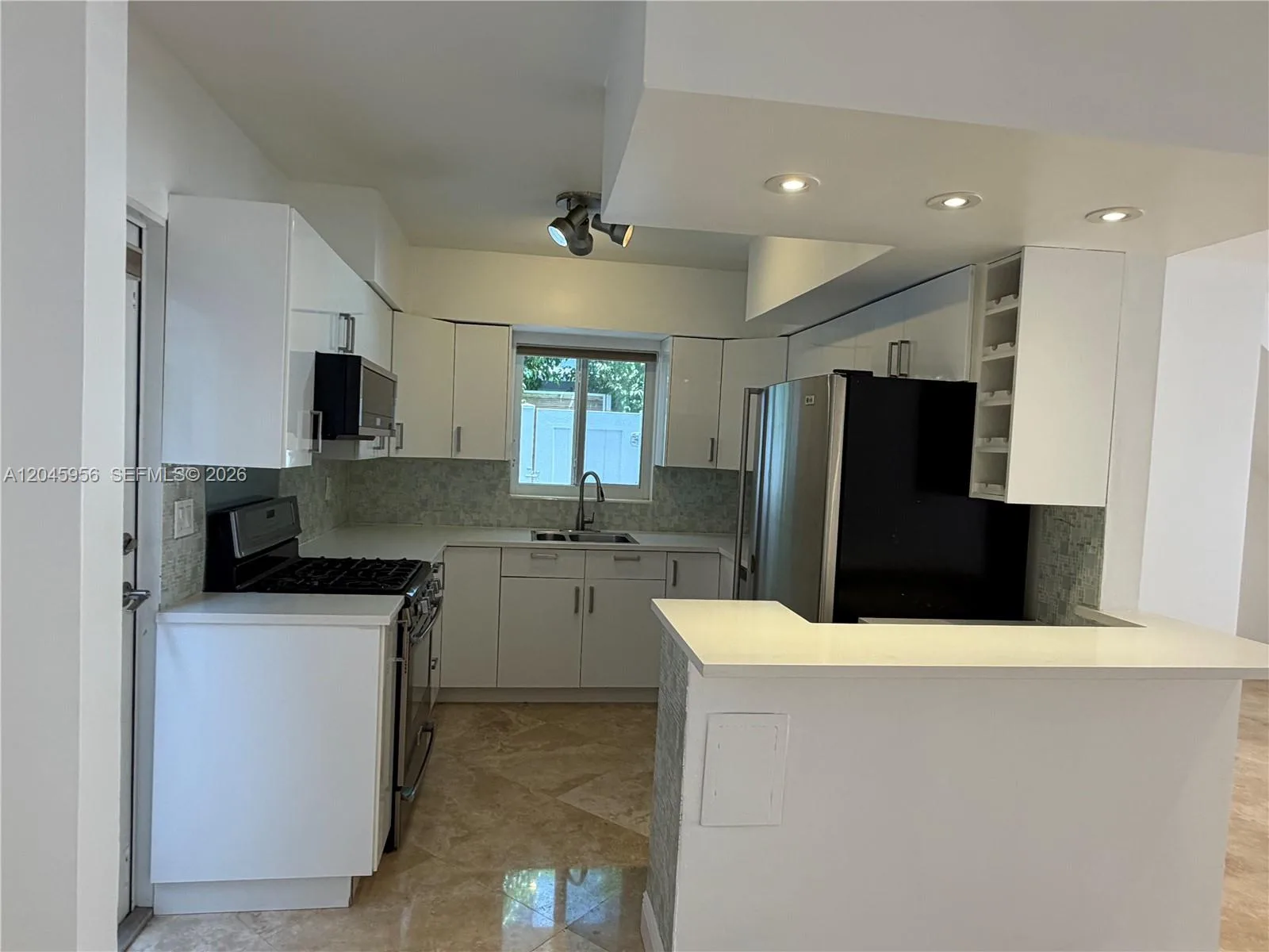 7312 Gary Ave, Miami Beach, FL 33141 photo 7
