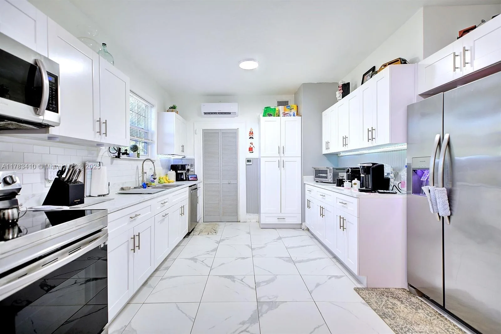 121 E Walnut St, Avon Park, FL 33825 photo 4